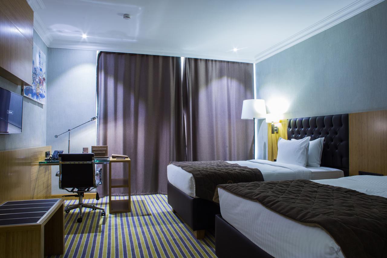 Aidana Plaza Hotel Shymkent Exterior foto