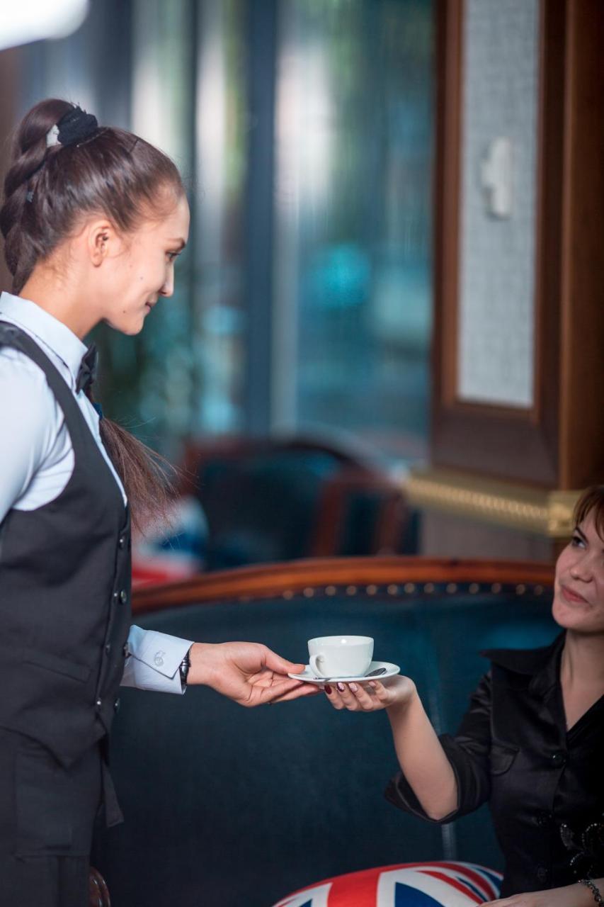 Aidana Plaza Hotel Shymkent Exterior foto